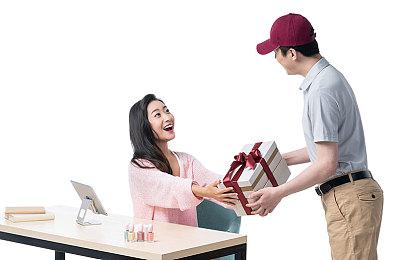 传《GTA6》最快将在本周公布 12月发首支预告片